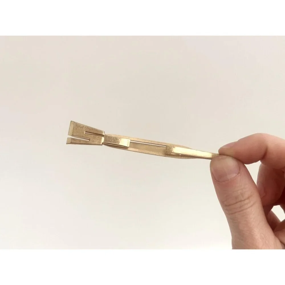 Swank Signed Minimalist Arrow Gold Toned Vintage Men's Collar Clip | Collar Bar